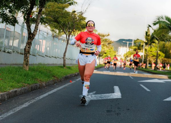 Comment optimiser un programme de renforcement musculaire pour les athlètes pratiquant l'ultramarathon?